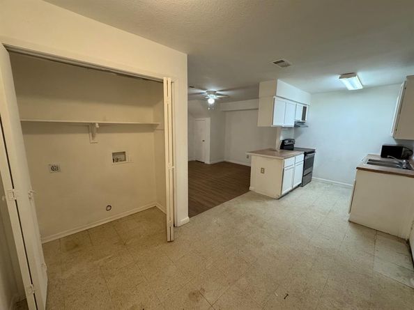 8133  Julie Avenue , Fort Worth Texas 76116