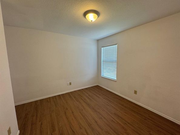 8133  Julie Avenue , Fort Worth Texas 76116