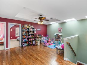 503  Poplar Lane , Irving Texas 75063