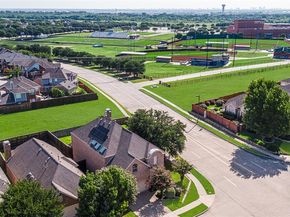 503  Poplar Lane , Irving Texas 75063