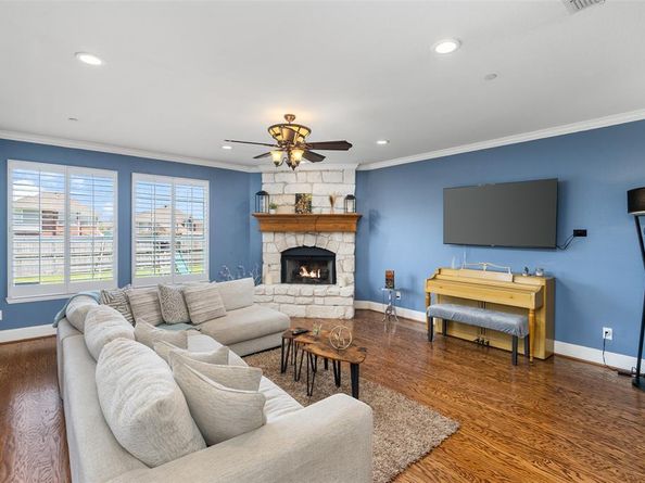 503  Poplar Lane , Irving Texas 75063