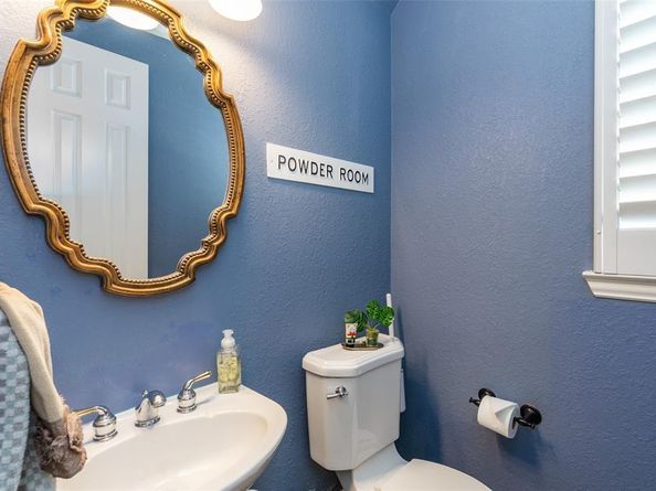 503  Poplar Lane , Irving Texas 75063
