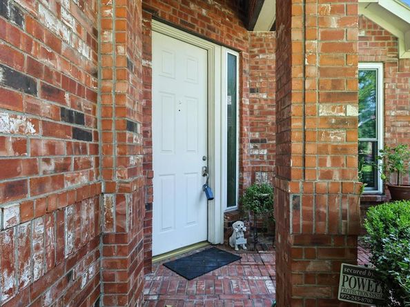 2006  Ledgestone Drive , Corinth Texas 76210