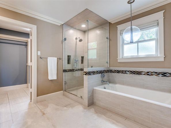3009  Southwestern Boulevard , University Park Texas 75225
