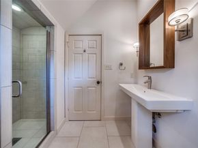 3009  Southwestern Boulevard , University Park Texas 75225