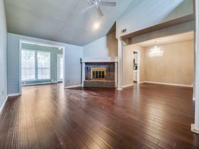 107  Brentwood Court , Irving Texas 75061