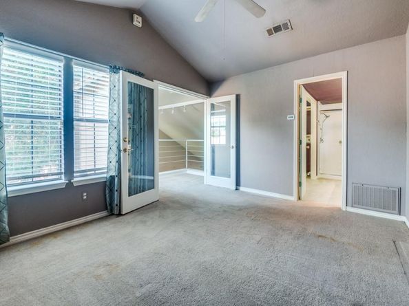 107  Brentwood Court , Irving Texas 75061