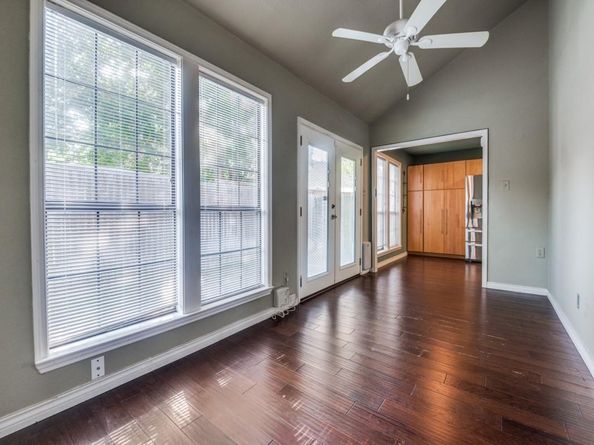 107  Brentwood Court , Irving Texas 75061
