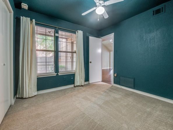 107  Brentwood Court , Irving Texas 75061