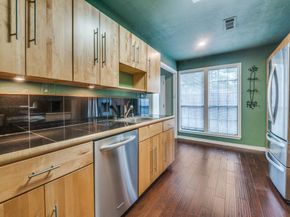 107  Brentwood Court , Irving Texas 75061