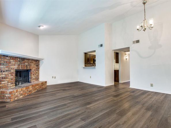 2835  Keller Springs Road  1304, Carrollton Texas 75006