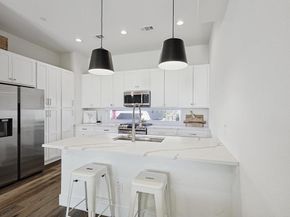 4640  Munger Avenue  109, Dallas Texas 75204
