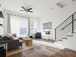 4640  Munger Avenue  109, Dallas Texas 75204