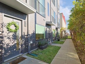 4640  Munger Avenue  109, Dallas Texas 75204