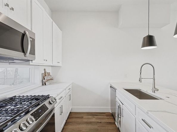 4640  Munger Avenue  109, Dallas Texas 75204
