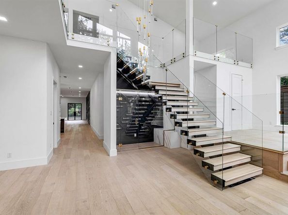 13032  COPENHILL Road , Dallas Texas 75240