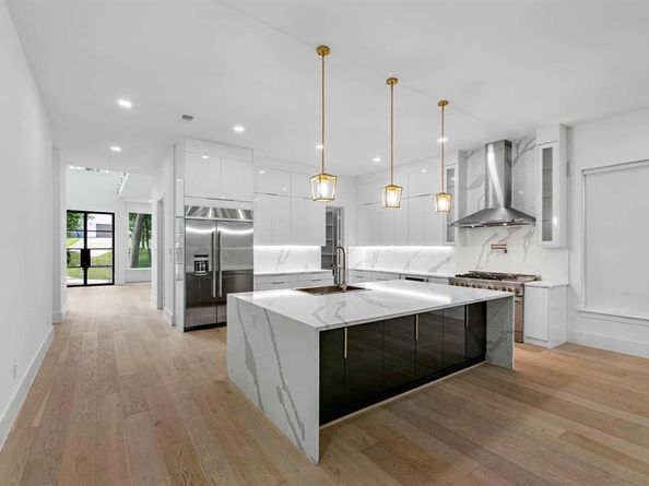 13032  COPENHILL Road , Dallas Texas 75240