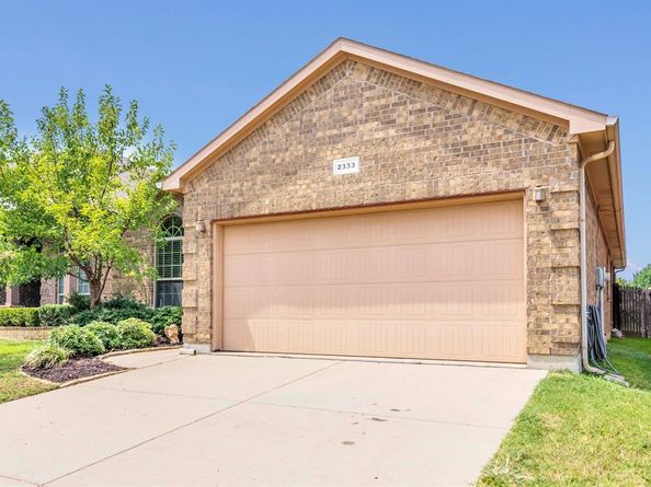 2333  Half Moon Bay Lane , Fort Worth Texas 76177