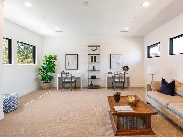 6534  Deloache Avenue , Dallas Texas 75225