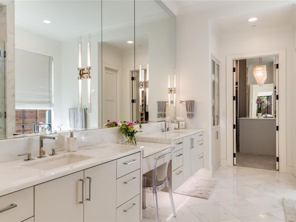 6534  Deloache Avenue , Dallas Texas 75225