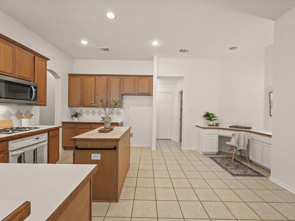 5337  Dove Creek Drive , Fort Worth Texas 76244