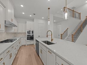 6208  Beacon Hill Way , Fort Worth Texas 76112