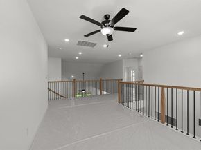 6208  Beacon Hill Way , Fort Worth Texas 76112
