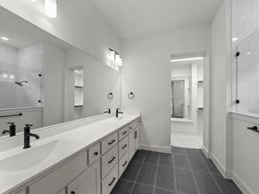 6208  Beacon Hill Way , Fort Worth Texas 76112