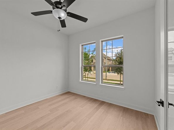 6208  Beacon Hill Way , Fort Worth Texas 76112