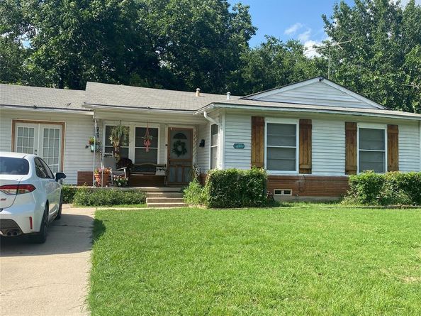 1012  Cordell Street , Denton Texas 76201