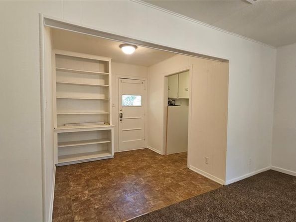 2621 N Locust Street , Denton Texas 76209