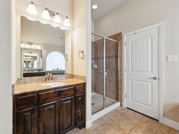 4248  Leeds Drive , Crowley Texas 76036