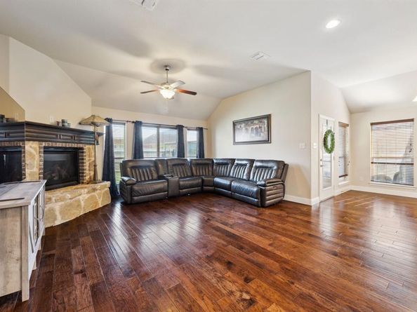 4248  Leeds Drive , Crowley Texas 76036