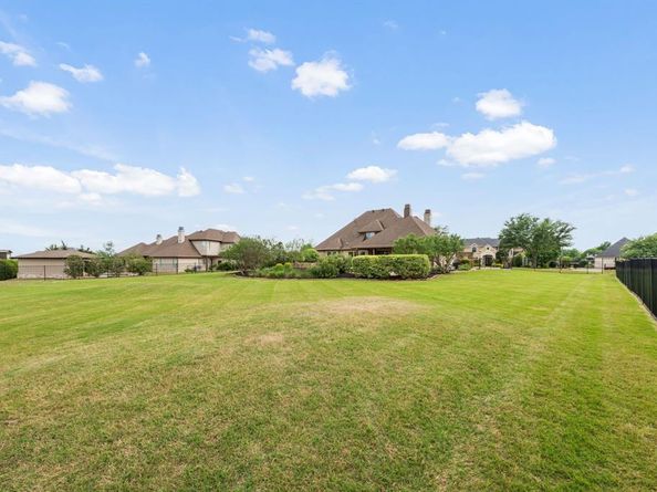 169  Yorkshire Drive , Heath Texas 75032