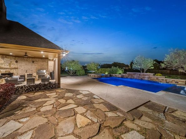 169  Yorkshire Drive , Heath Texas 75032