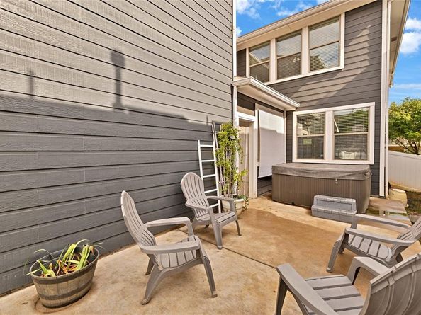 1208  Spanish Moss Drive , Savannah Texas 76227