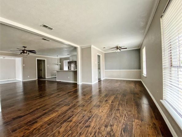 3626  Knight Lane , Garland Texas 75042