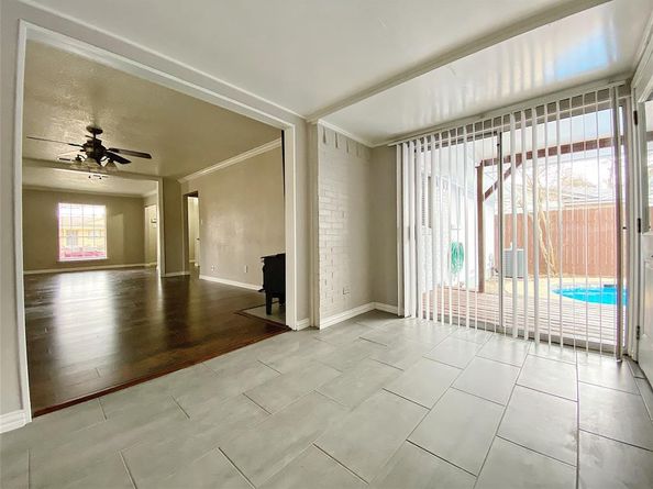 3626  Knight Lane , Garland Texas 75042