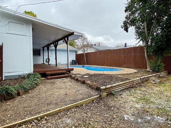 3626  Knight Lane , Garland Texas 75042