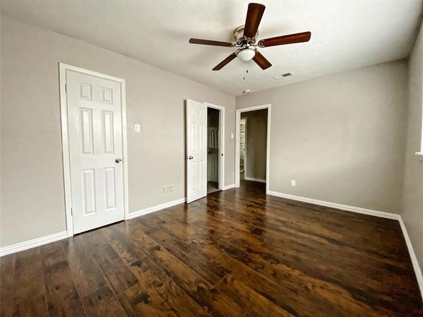 3626  Knight Lane , Garland Texas 75042