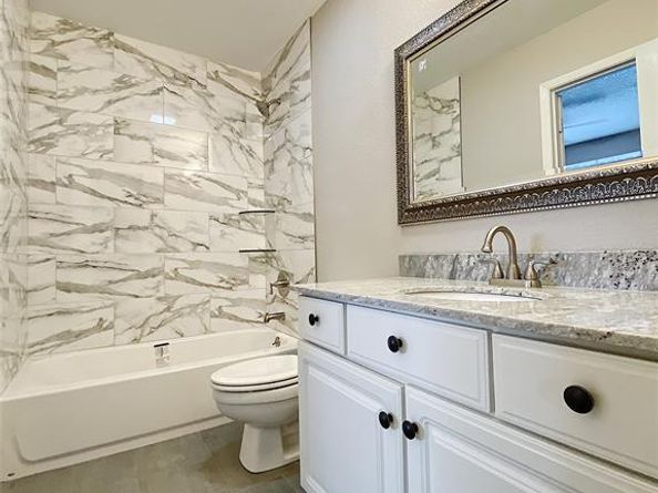 3626  Knight Lane , Garland Texas 75042