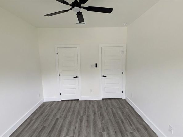 5629  Lester Granger  , Fort Worth Texas 76112