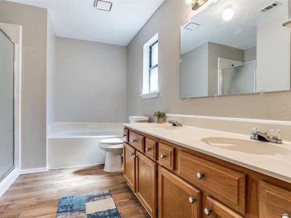 1926  Orchard Trail , Garland Texas 75040