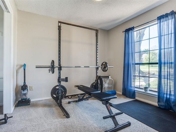 1926  Orchard Trail , Garland Texas 75040