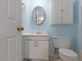 424  Bluebonnet Trail , Garland Texas 75043