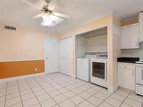 424  Bluebonnet Trail , Garland Texas 75043