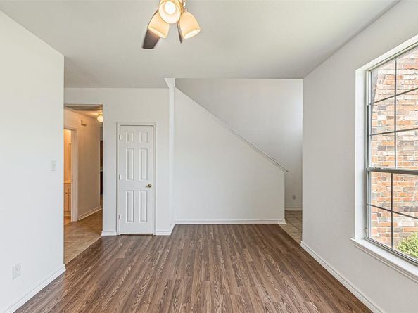 1301  Hennessey Court , Fort Worth Texas 76131