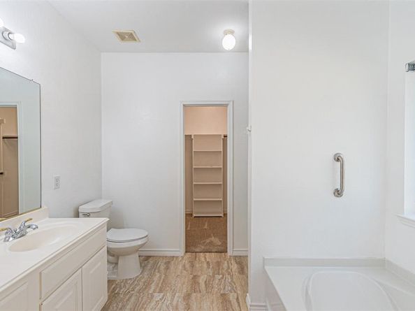 1301  Hennessey Court , Fort Worth Texas 76131