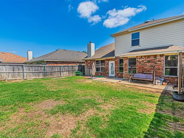1301  Hennessey Court , Fort Worth Texas 76131