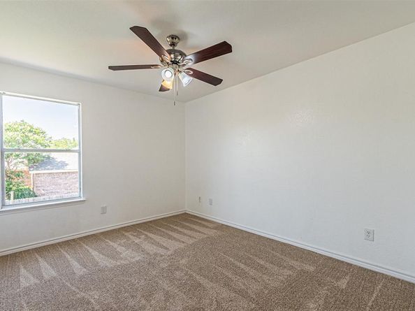 1301  Hennessey Court , Fort Worth Texas 76131